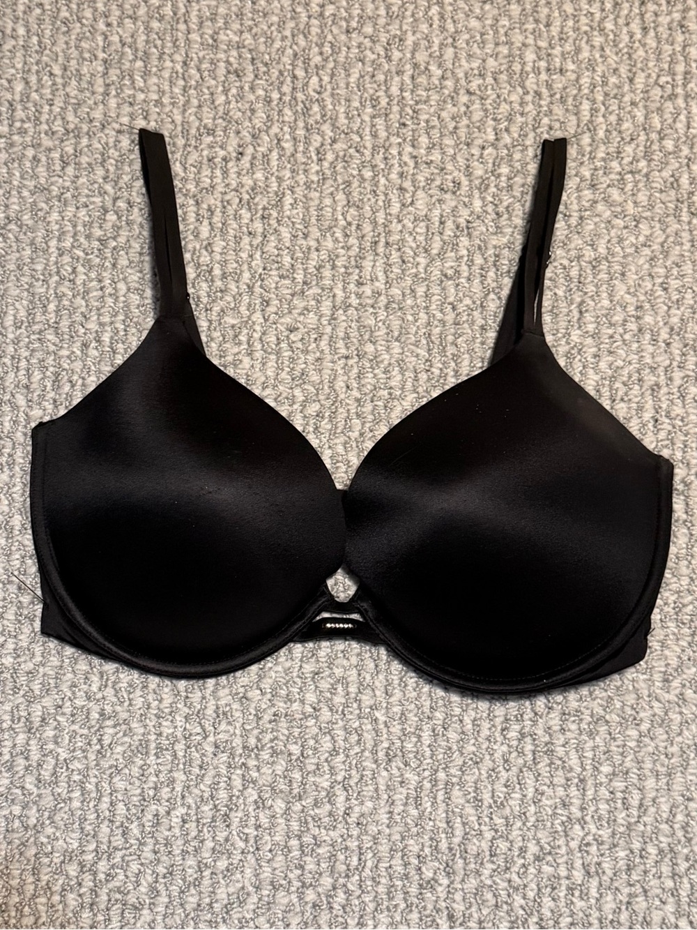 Victoria’s Secret Black “Very Sexy”  Push Up bra- New Without Tags Size 34DDD